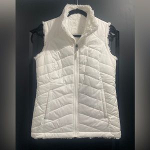The North Face Mossbud Swirl Reversible Vest